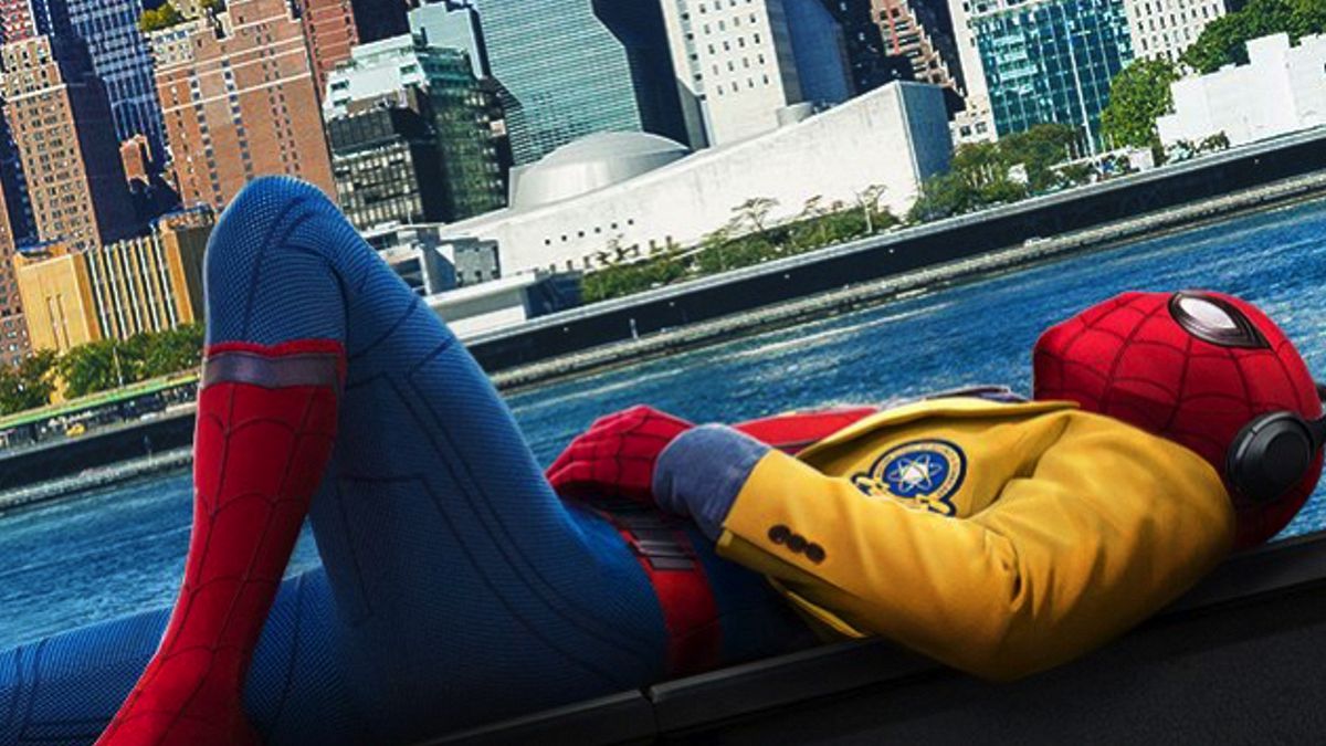 Spider-Man homecoming poster
