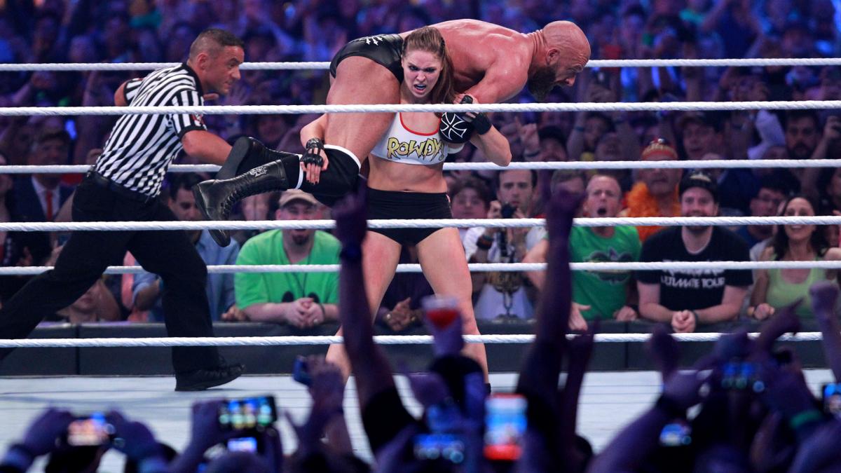 Triple H Ronda Rousey