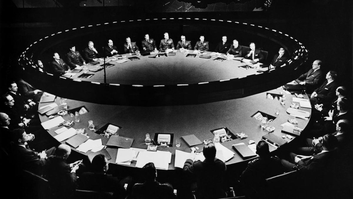 Dr. Strangelove or How I Learned to Stop Worrying and Love the Bomb best dark comedies