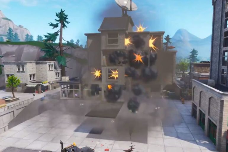 Fortnite Season 8 Tilted Towers building