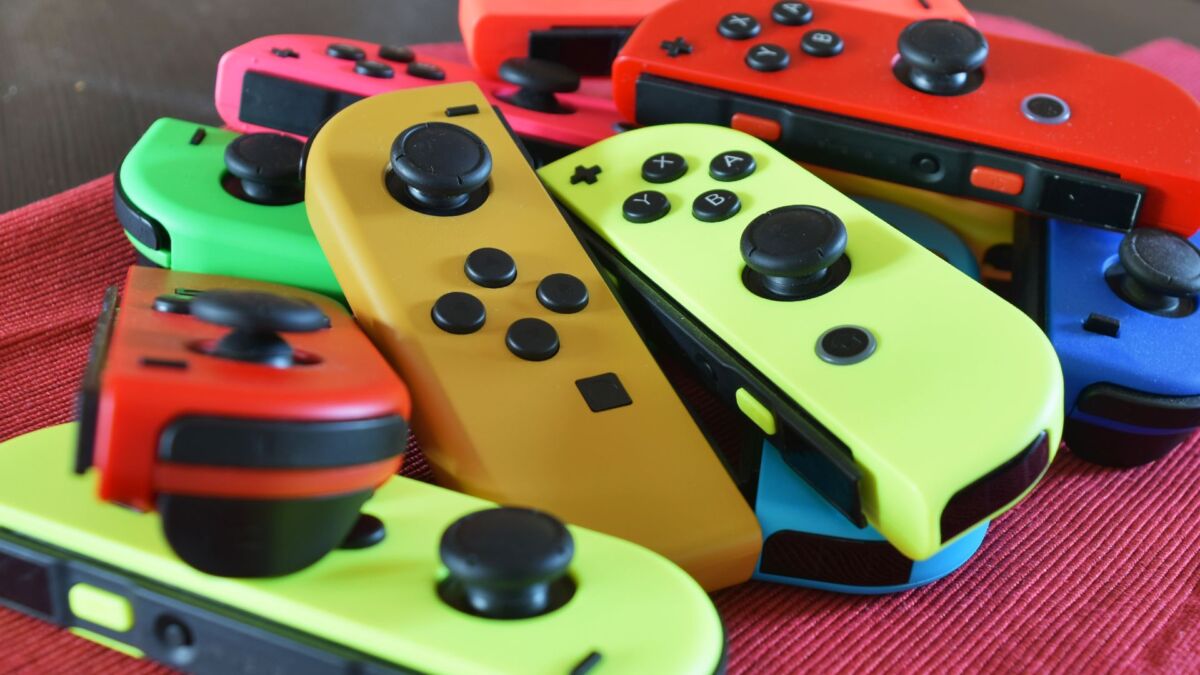 Hey, Can We Get Xbox Design Lab But For The Switch's Joy-Con?