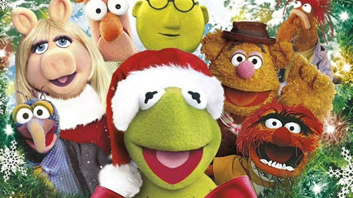 It’s a Very Merry Muppet Christmas Movie (2002)