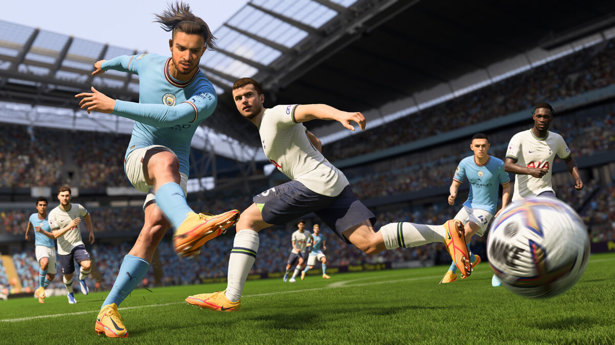  FIFA 22 - PlayStation 5 : Electronic Arts: Everything Else